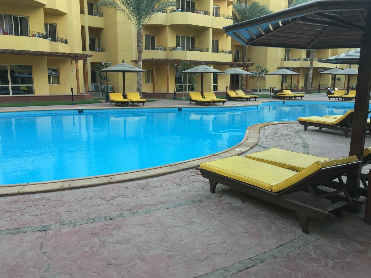 Pool View Apartments At British Resort - Unit 13 Hurghada Ngoại thất bức ảnh